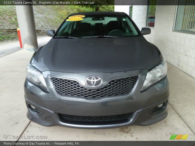Magnetic Gray Metallic / Dark Charcoal 2010 Toyota Camry SE
