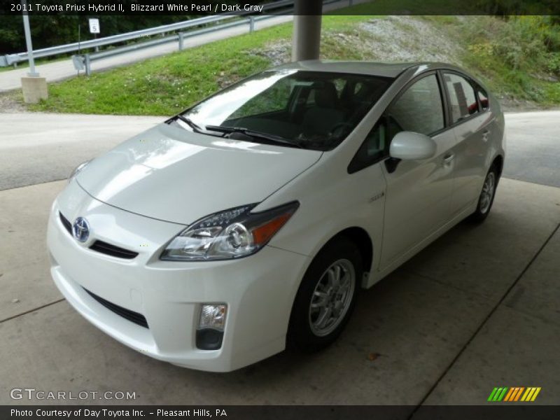 Blizzard White Pearl / Dark Gray 2011 Toyota Prius Hybrid II