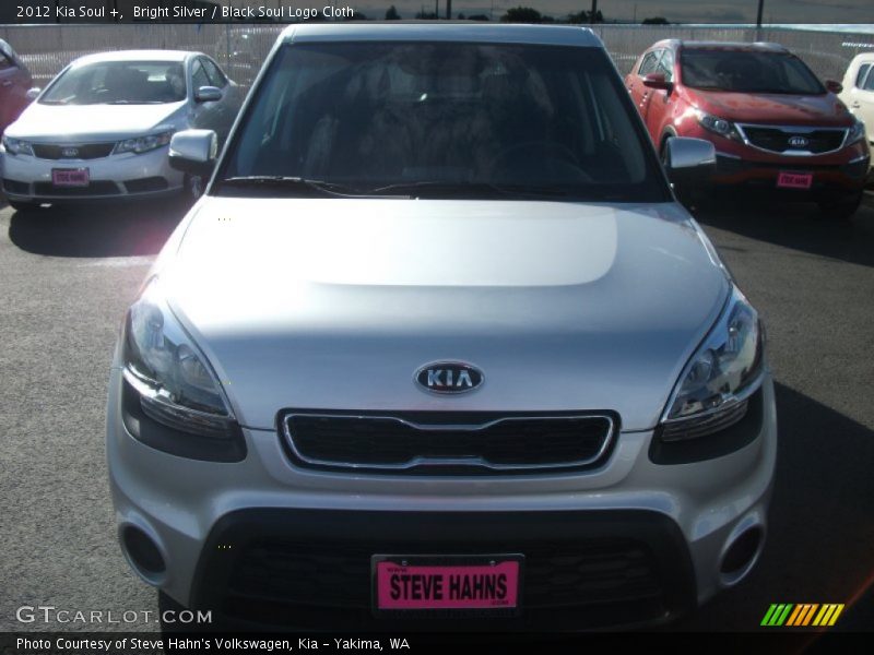 Bright Silver / Black Soul Logo Cloth 2012 Kia Soul +