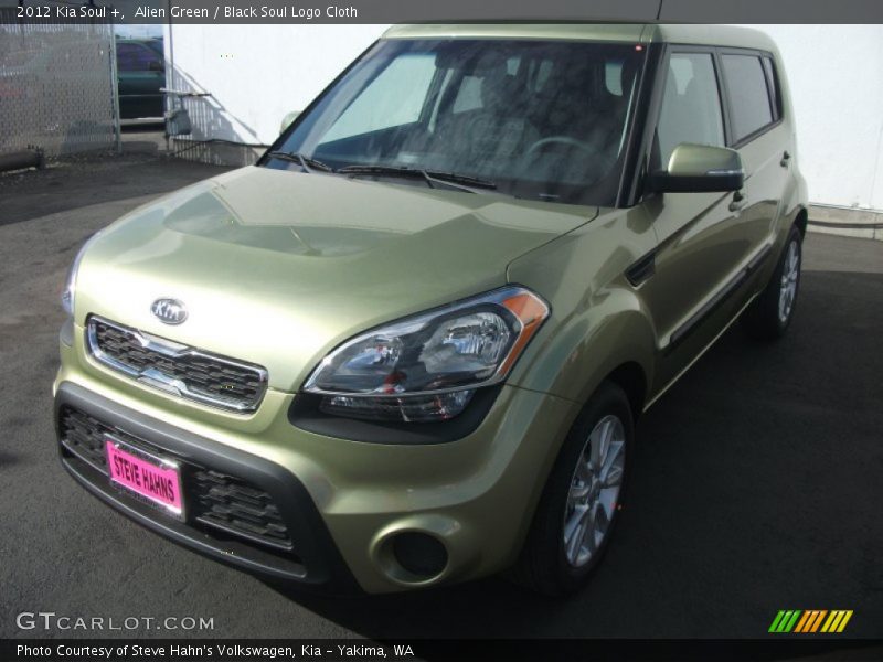 Alien Green / Black Soul Logo Cloth 2012 Kia Soul +