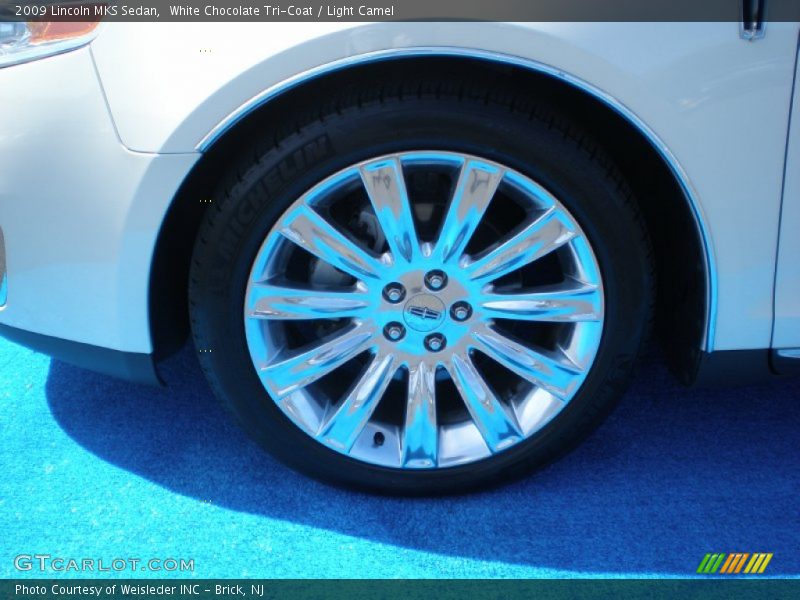White Chocolate Tri-Coat / Light Camel 2009 Lincoln MKS Sedan
