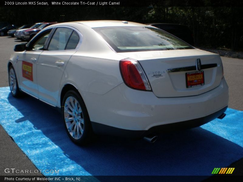 White Chocolate Tri-Coat / Light Camel 2009 Lincoln MKS Sedan