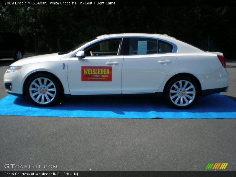 White Chocolate Tri-Coat / Light Camel 2009 Lincoln MKS Sedan
