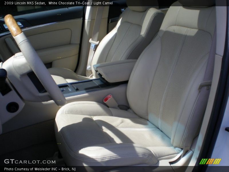 White Chocolate Tri-Coat / Light Camel 2009 Lincoln MKS Sedan