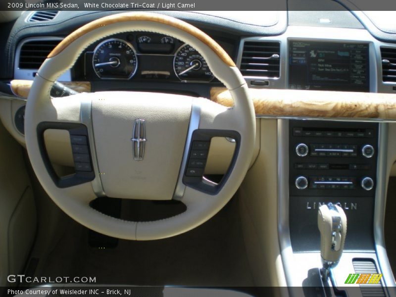 White Chocolate Tri-Coat / Light Camel 2009 Lincoln MKS Sedan