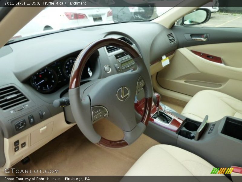  2011 ES 350 Parchment Interior