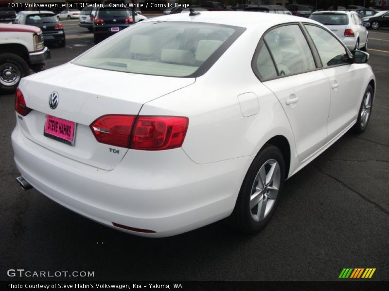 Candy White / Cornsilk Beige 2011 Volkswagen Jetta TDI Sedan