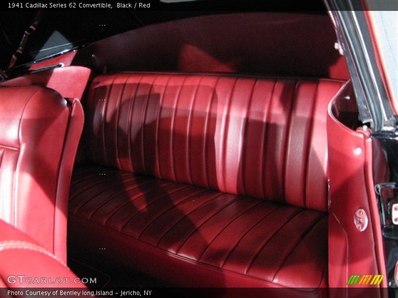 Black / Red 1941 Cadillac Series 62 Convertible