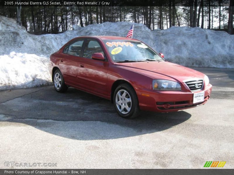 Electric Red Metallic / Gray 2005 Hyundai Elantra GLS Sedan