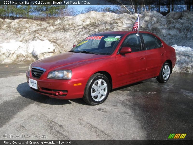 Electric Red Metallic / Gray 2005 Hyundai Elantra GLS Sedan