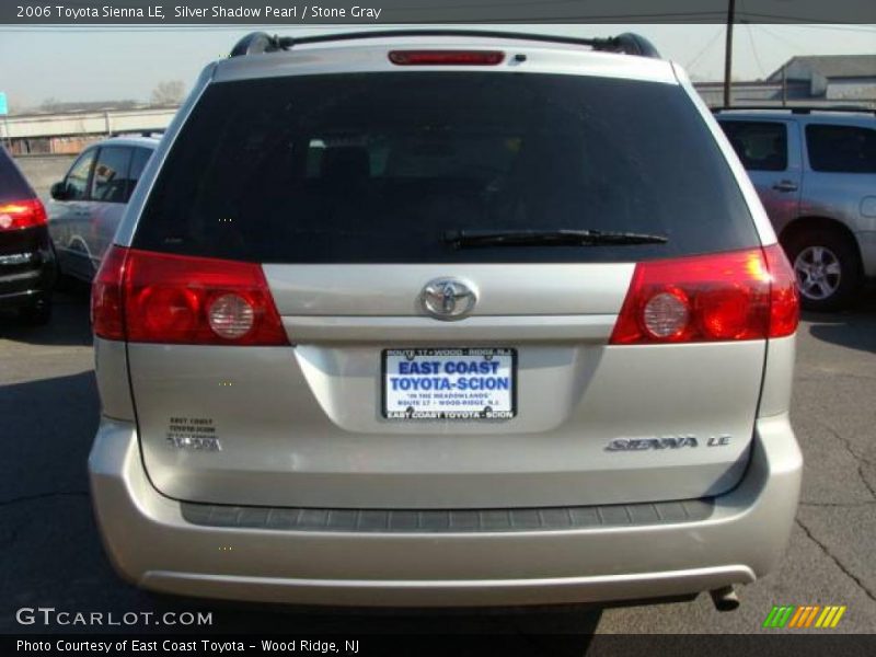 Silver Shadow Pearl / Stone Gray 2006 Toyota Sienna LE