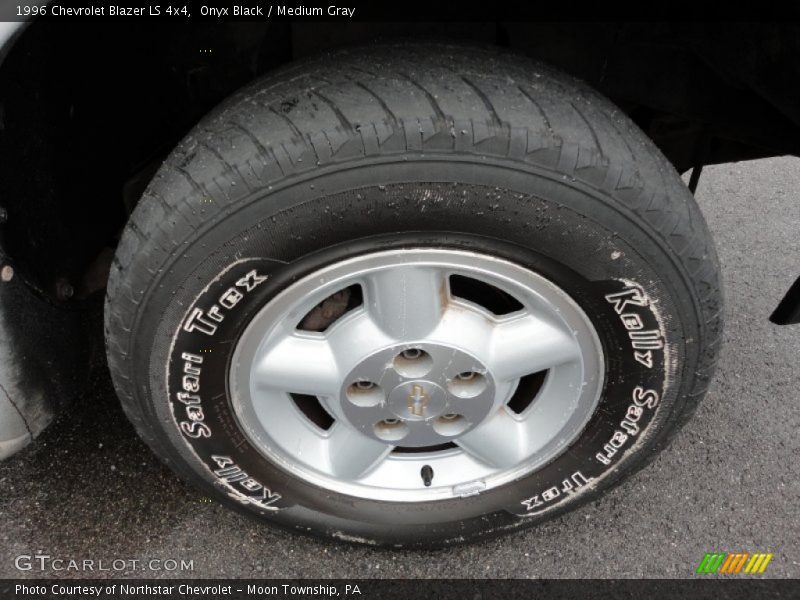 Onyx Black / Medium Gray 1996 Chevrolet Blazer LS 4x4