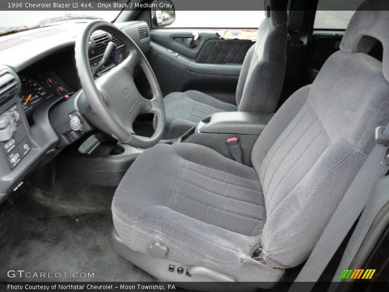 Onyx Black / Medium Gray 1996 Chevrolet Blazer LS 4x4