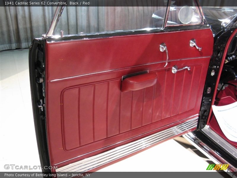 Black / Red 1941 Cadillac Series 62 Convertible