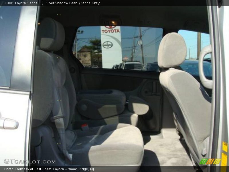 Silver Shadow Pearl / Stone Gray 2006 Toyota Sienna LE