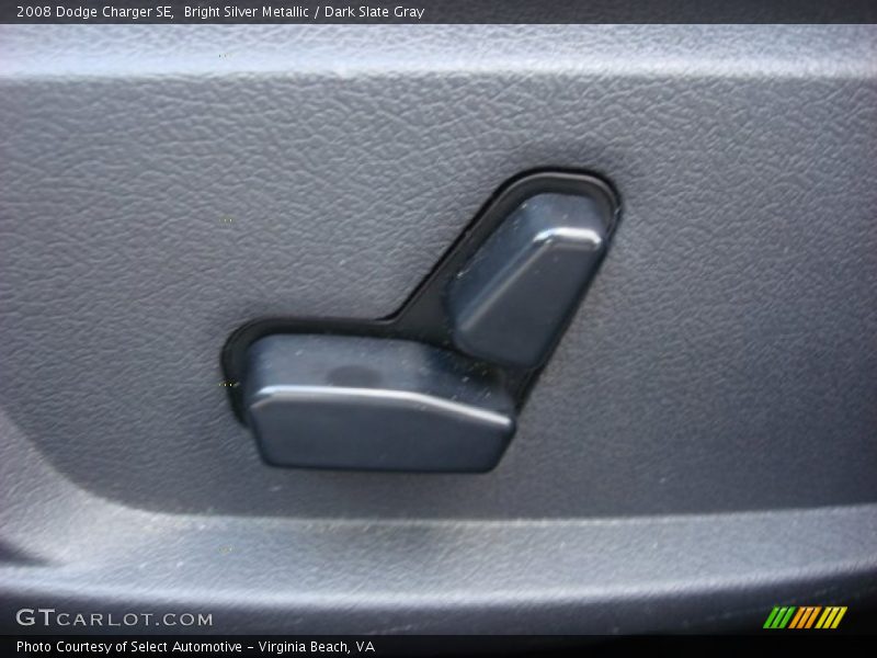 Bright Silver Metallic / Dark Slate Gray 2008 Dodge Charger SE