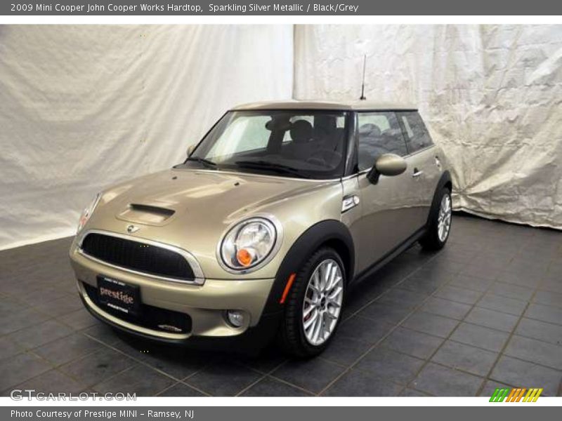 Sparkling Silver Metallic / Black/Grey 2009 Mini Cooper John Cooper Works Hardtop