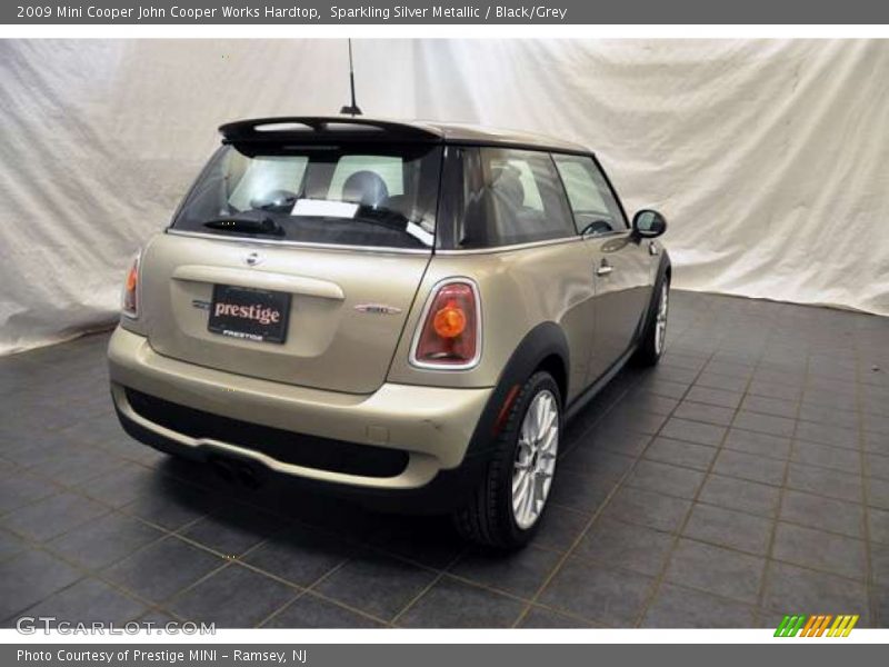 Sparkling Silver Metallic / Black/Grey 2009 Mini Cooper John Cooper Works Hardtop