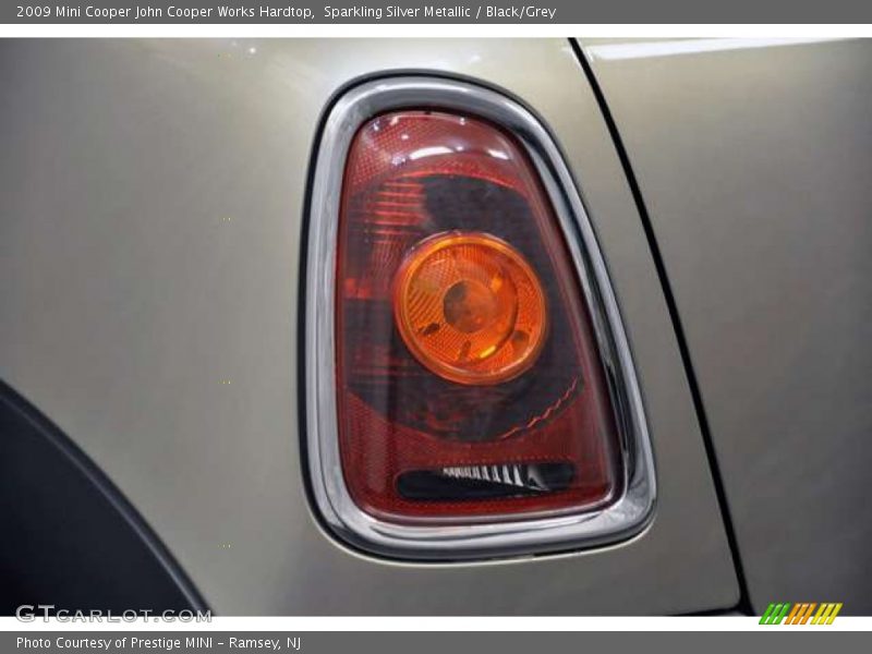 Sparkling Silver Metallic / Black/Grey 2009 Mini Cooper John Cooper Works Hardtop