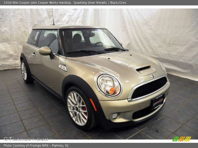 Sparkling Silver Metallic / Black/Grey 2009 Mini Cooper John Cooper Works Hardtop
