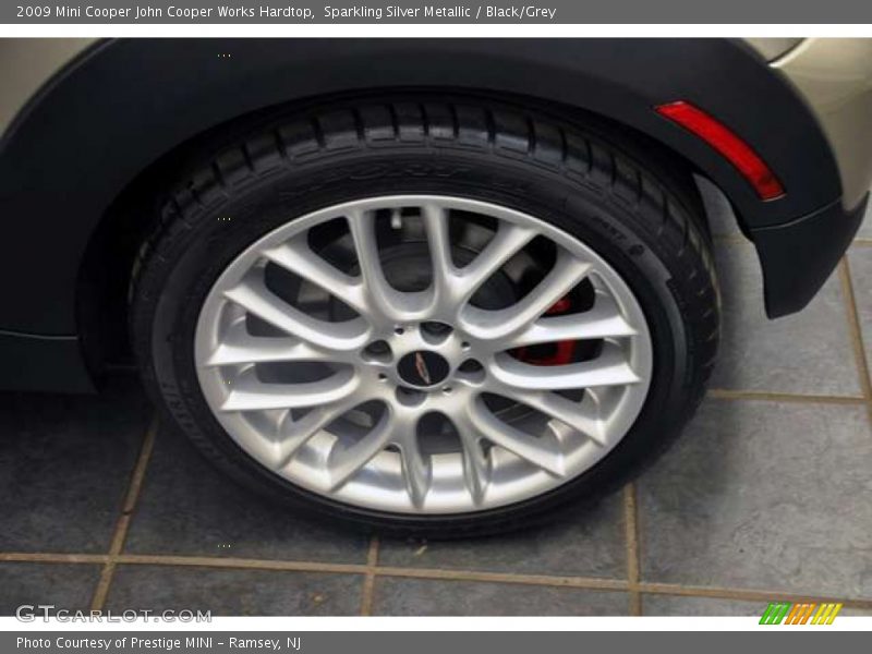 Sparkling Silver Metallic / Black/Grey 2009 Mini Cooper John Cooper Works Hardtop