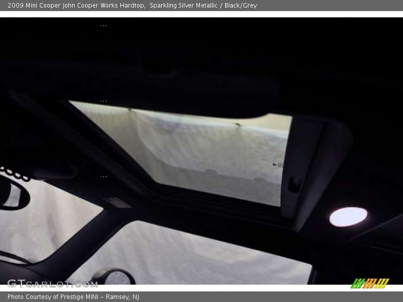 Sparkling Silver Metallic / Black/Grey 2009 Mini Cooper John Cooper Works Hardtop