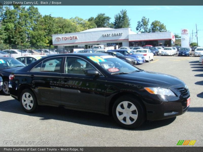Black / Bisque 2009 Toyota Camry LE