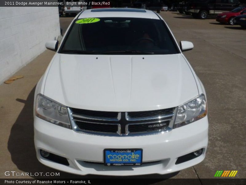 Bright White / Black/Red 2011 Dodge Avenger Mainstreet