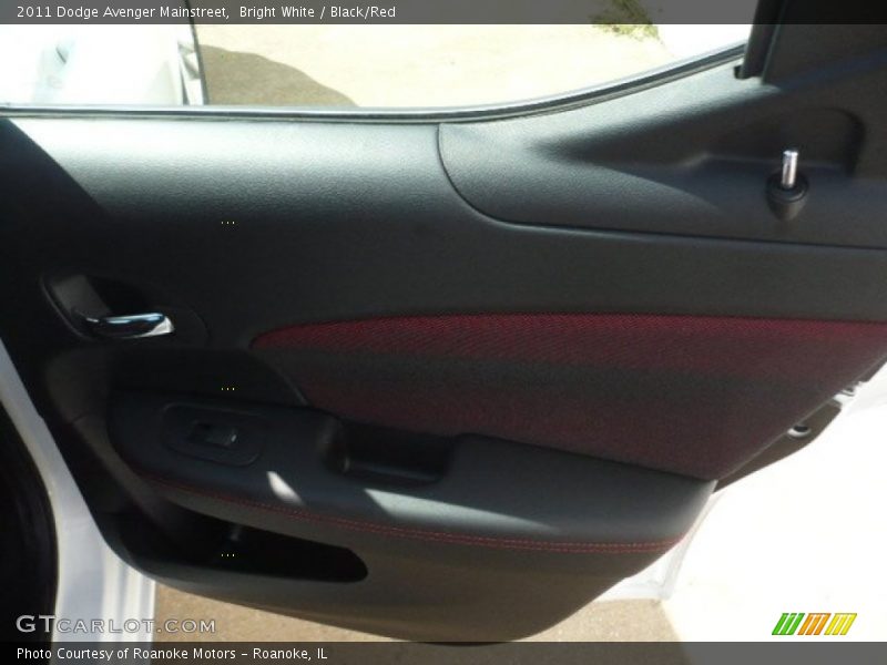 Bright White / Black/Red 2011 Dodge Avenger Mainstreet