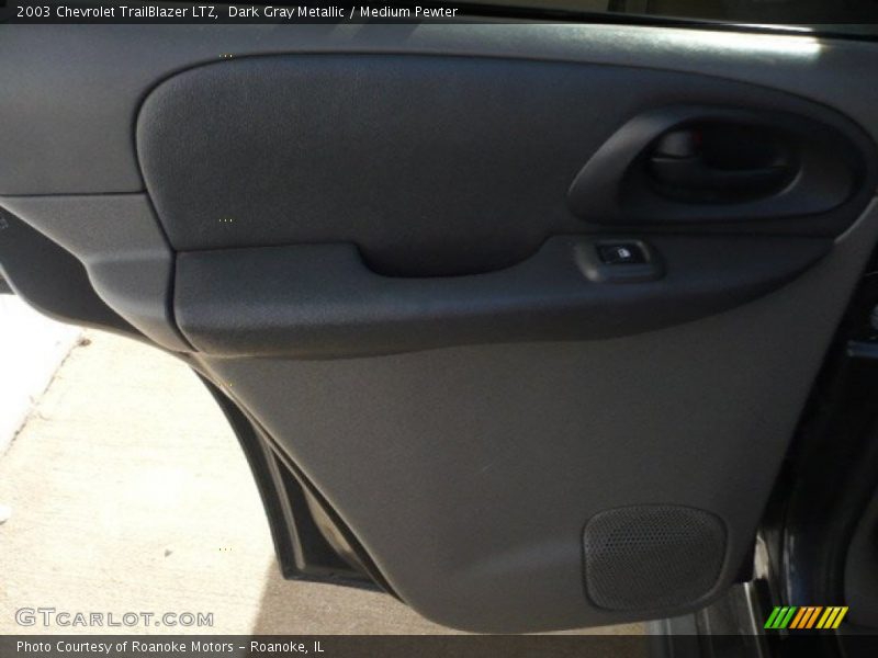 Dark Gray Metallic / Medium Pewter 2003 Chevrolet TrailBlazer LTZ