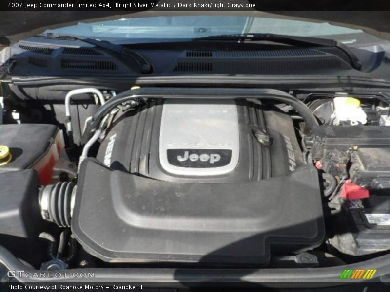 Bright Silver Metallic / Dark Khaki/Light Graystone 2007 Jeep Commander Limited 4x4