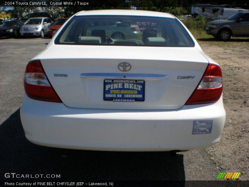 Crystal White / Taupe 2004 Toyota Camry LE