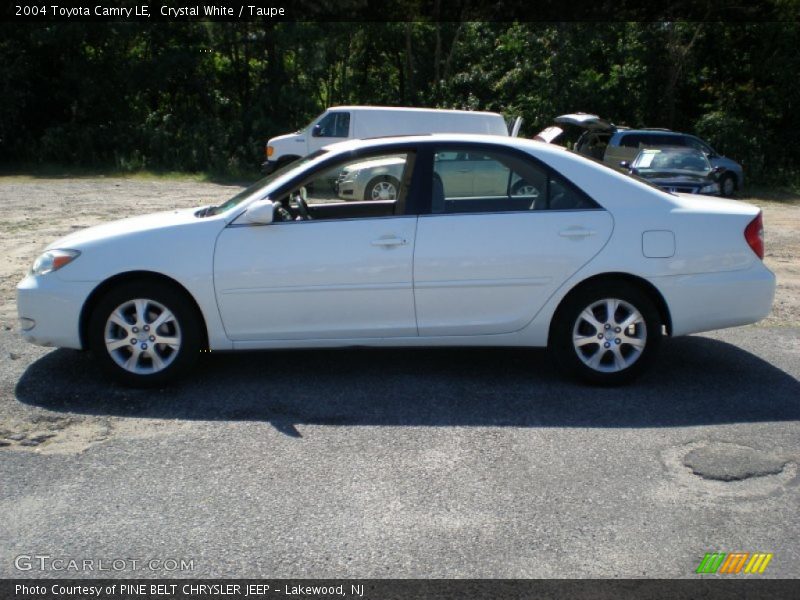 Crystal White / Taupe 2004 Toyota Camry LE