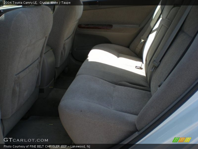 Crystal White / Taupe 2004 Toyota Camry LE