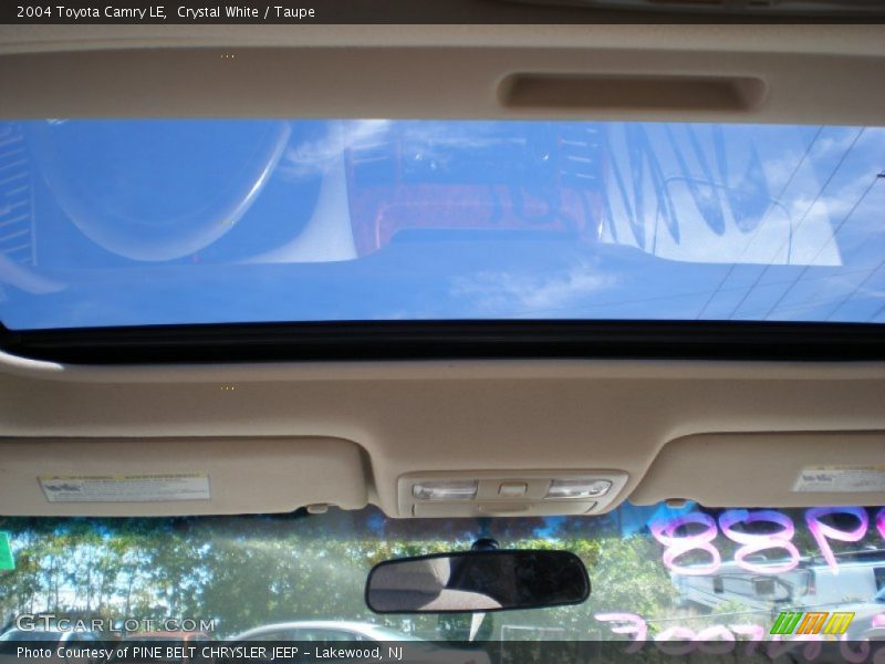 Crystal White / Taupe 2004 Toyota Camry LE