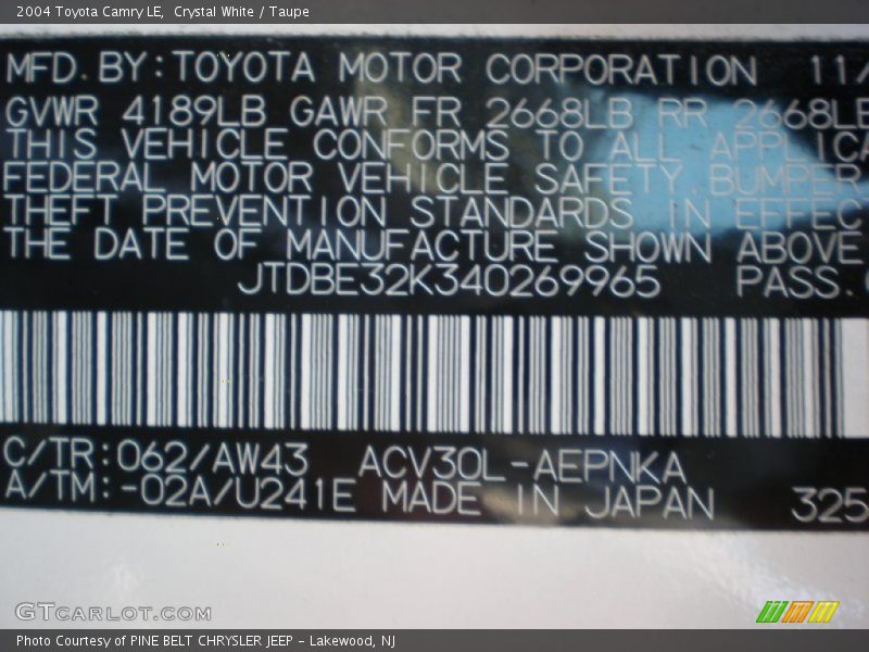 Crystal White / Taupe 2004 Toyota Camry LE