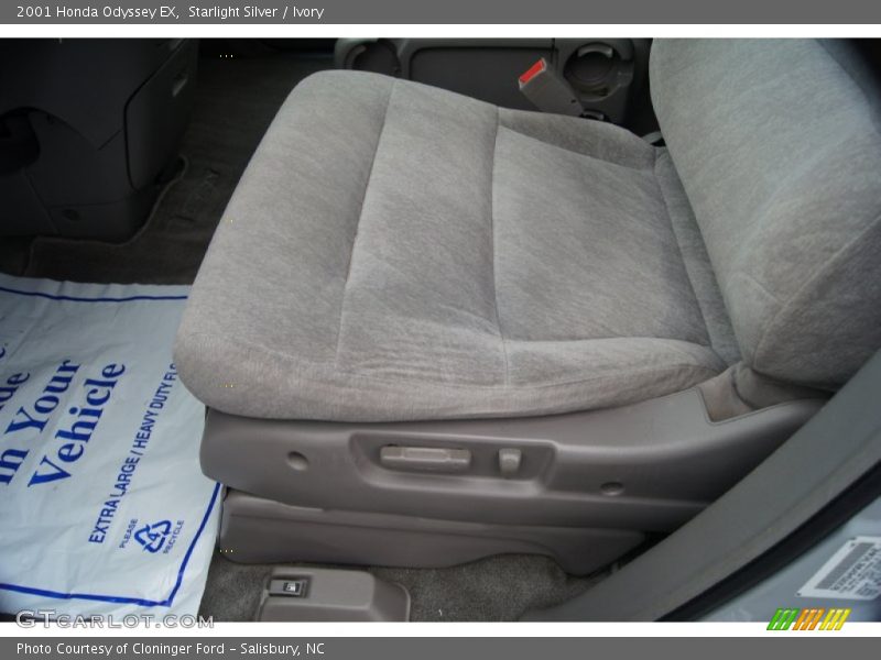 Starlight Silver / Ivory 2001 Honda Odyssey EX