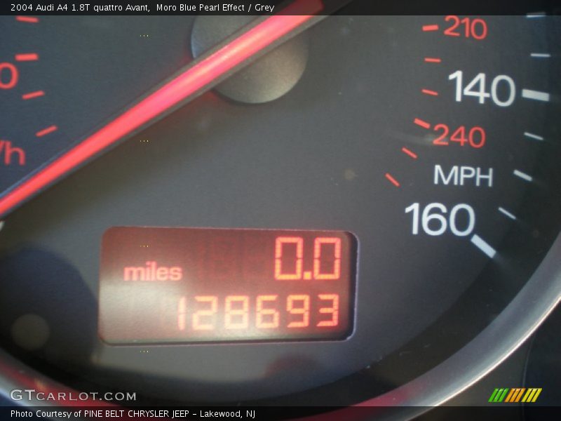 Moro Blue Pearl Effect / Grey 2004 Audi A4 1.8T quattro Avant