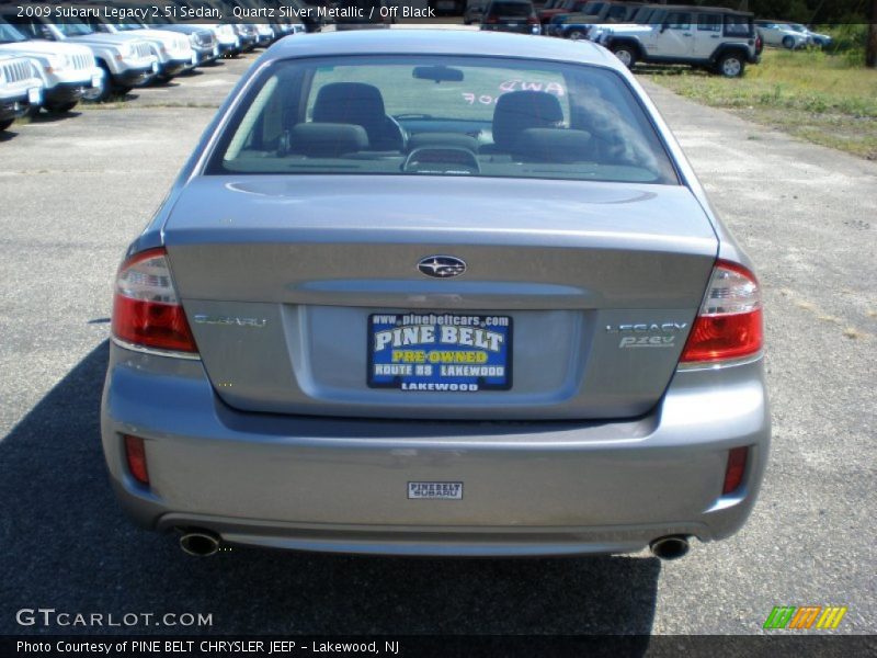 Quartz Silver Metallic / Off Black 2009 Subaru Legacy 2.5i Sedan