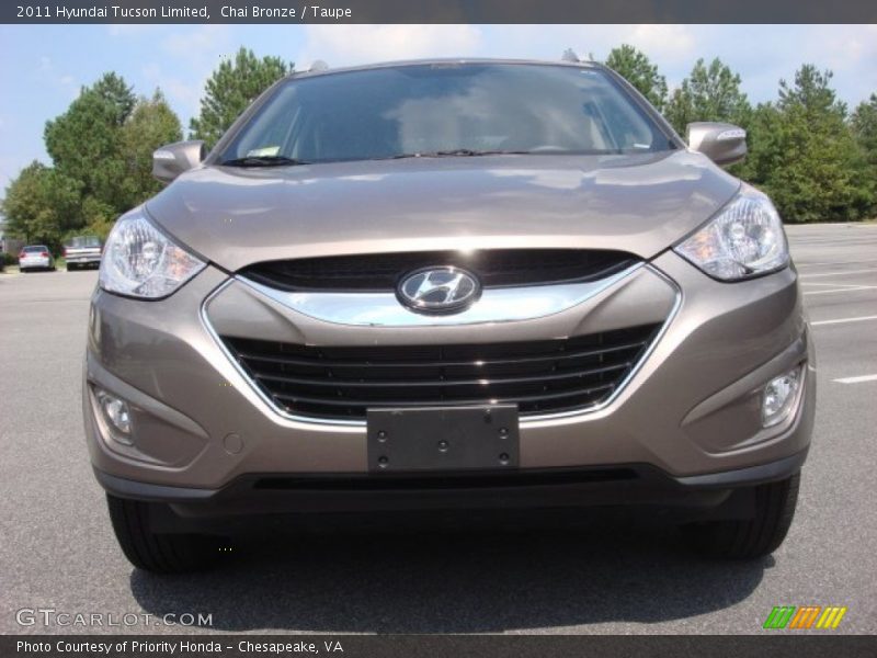 Chai Bronze / Taupe 2011 Hyundai Tucson Limited