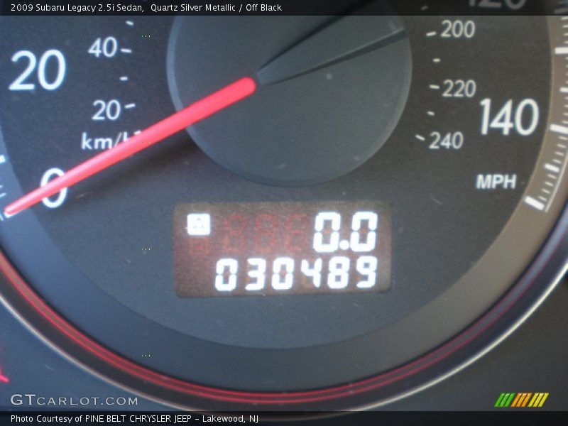 Quartz Silver Metallic / Off Black 2009 Subaru Legacy 2.5i Sedan