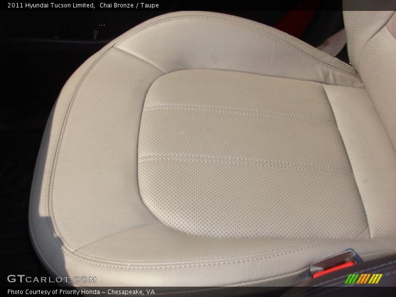 Chai Bronze / Taupe 2011 Hyundai Tucson Limited