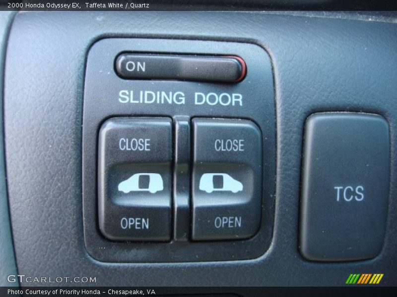 Taffeta White / Quartz 2000 Honda Odyssey EX