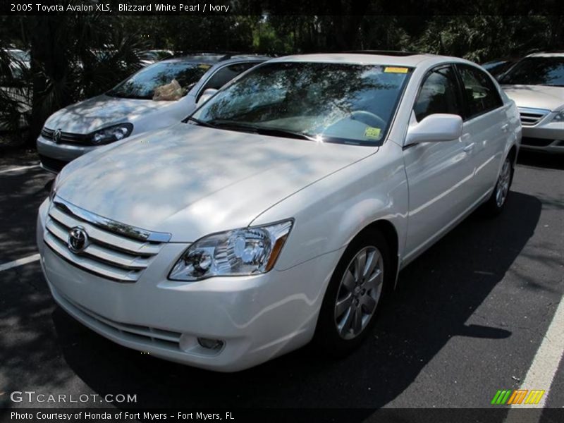 Blizzard White Pearl / Ivory 2005 Toyota Avalon XLS