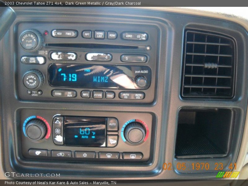 Dark Green Metallic / Gray/Dark Charcoal 2003 Chevrolet Tahoe Z71 4x4