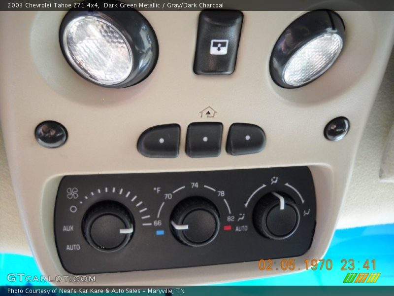 Dark Green Metallic / Gray/Dark Charcoal 2003 Chevrolet Tahoe Z71 4x4