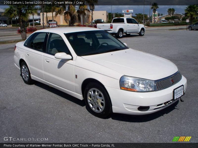 Cream White / Gray 2003 Saturn L Series L200 Sedan