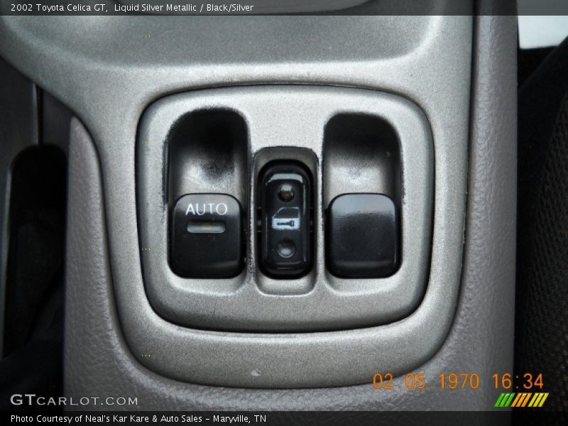 Liquid Silver Metallic / Black/Silver 2002 Toyota Celica GT