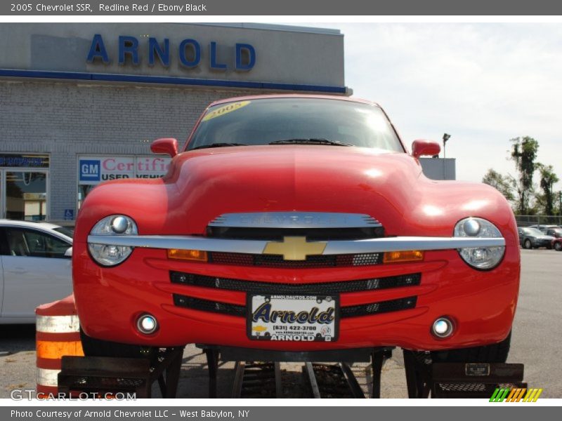 Redline Red / Ebony Black 2005 Chevrolet SSR