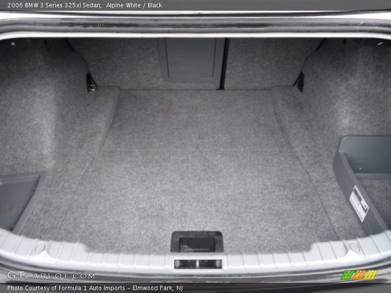 Alpine White / Black 2006 BMW 3 Series 325xi Sedan